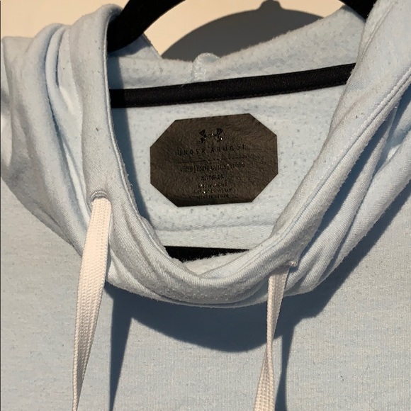 UNDER ARMOUR light hoodie - Picture 3 of 8
